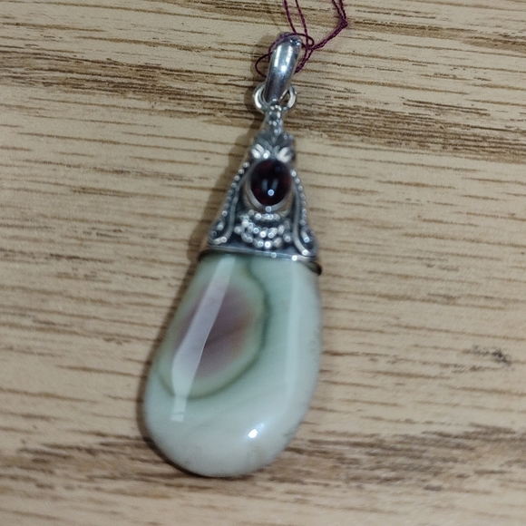 New Imperial Jasper and Garnet pendant - Picture 5 of 7
